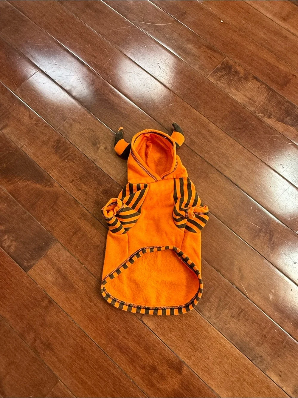 Pup Crew Orange “Mommy’s Little Monster” Halloween Dog Hoodie, size XS